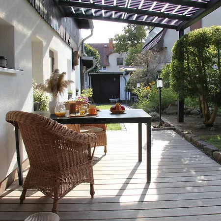 Hartmut Loeschke Apartment